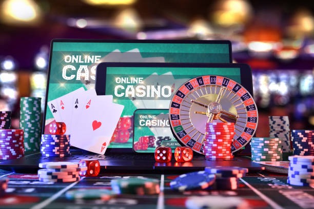 Mega Wheel segment display with multiplier values and promotional overlay for Liga 1 season